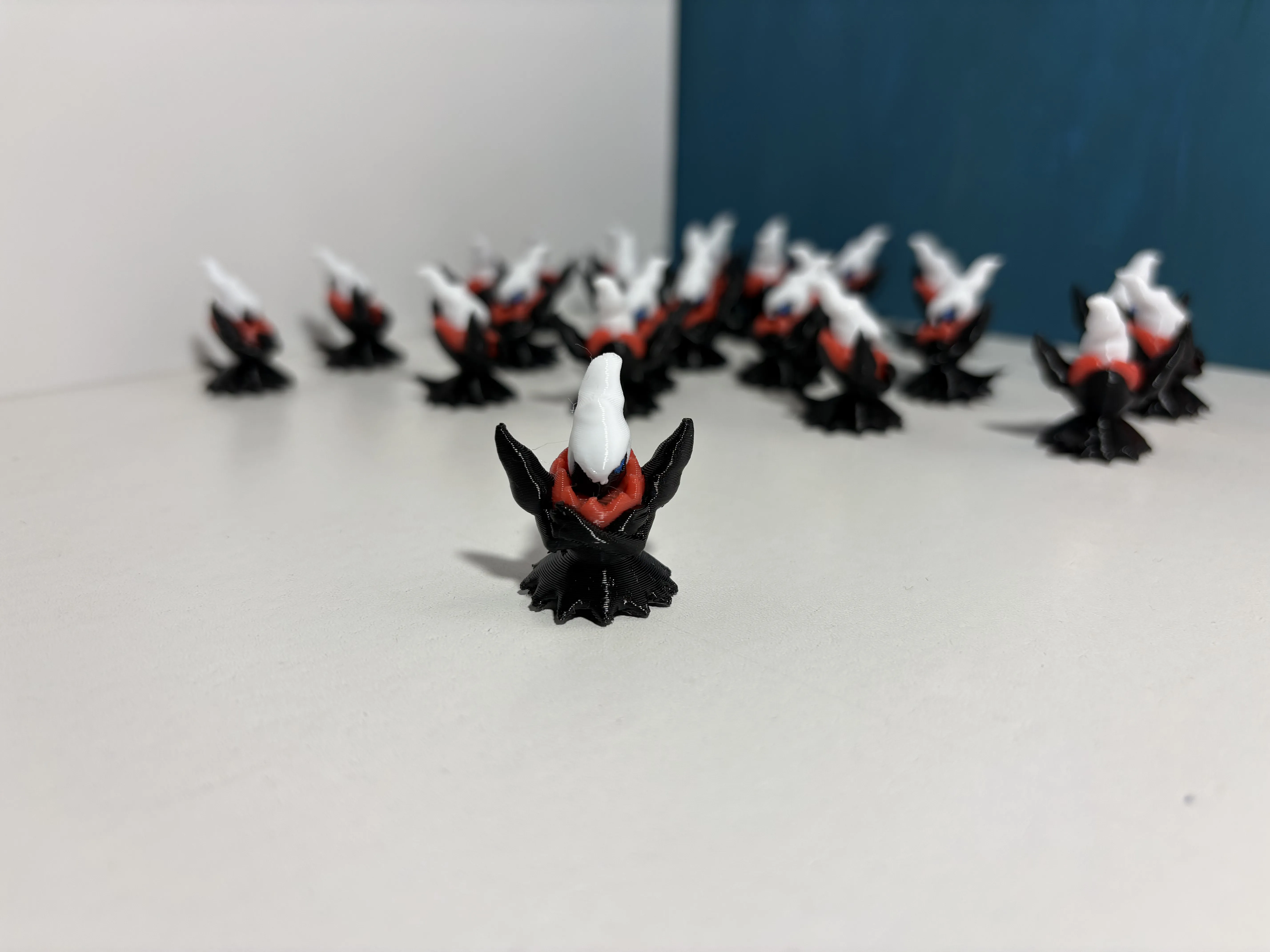 DARKRAI MINI FIGURA